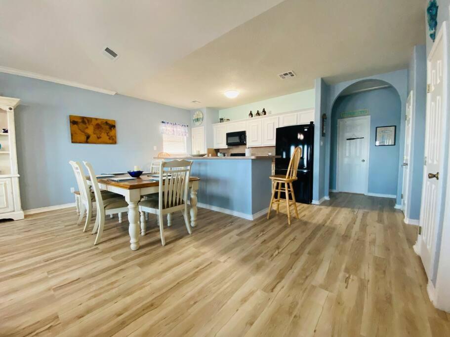 Beach House With Ocean View Surfside Beach Dış mekan fotoğraf